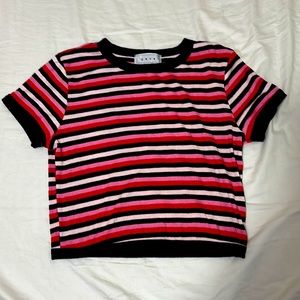 gaze pink and red mid length small t-shirt